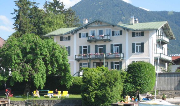 Haus Schmotz am See, © im-web.de/ Tourist-Information Rottach-Egern