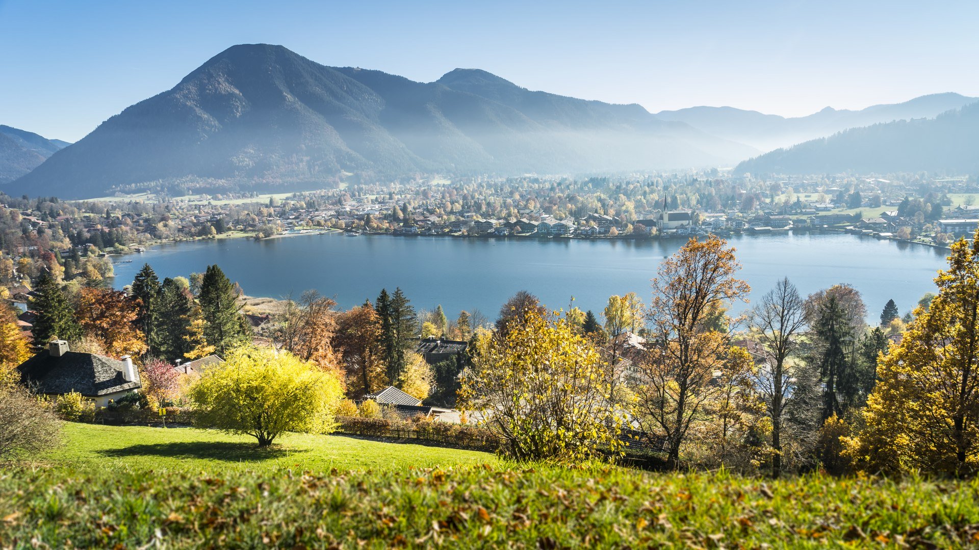 Tegernsee im Herbst, © Der Tegernsee, Dietmar Denger