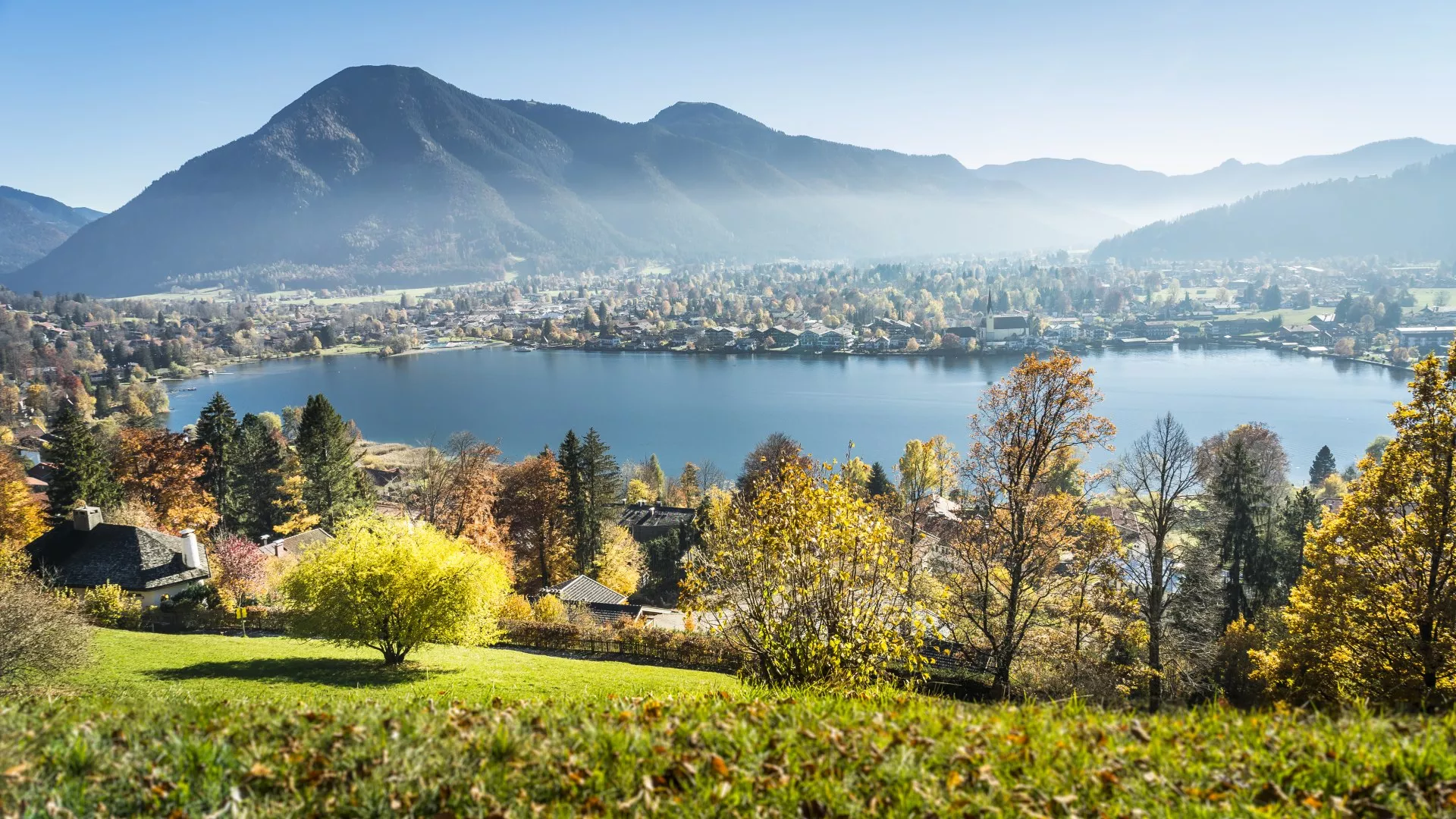Tegernsee im Herbst, © Der Tegernsee, Dietmar Denger