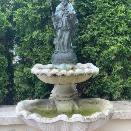 Dem Schutzpatron der Goldschmiede (von der Familie Bertele) gewidmet, &copy; Tourist-Information Tegernsee