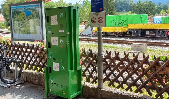 e-bike-lade-bahnhof-gmund, © Tegernseer Tal Tourismus GmbH e-bike-lade-bahnhof-gmund, © Tegernseer Tal Tourismus GmbH
