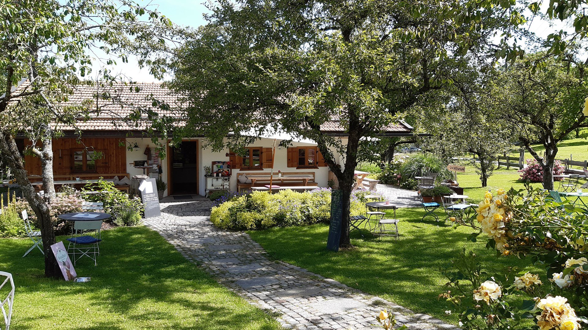 © (c) Oberbuchbergers Hofladen © (c) Oberbuchbergers Hofladen