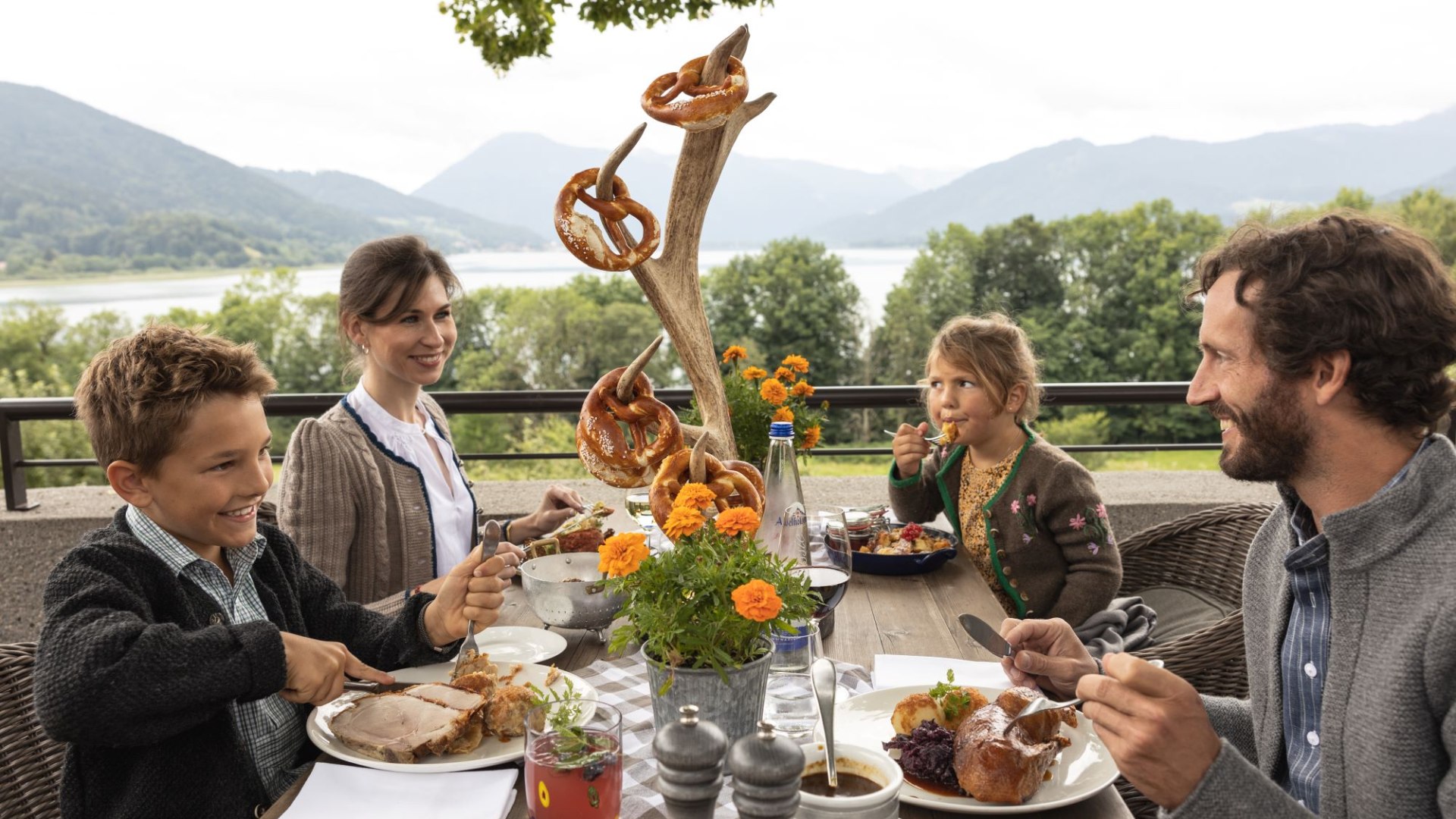 Biergarten Kaltenbrunn, © Der Tegernsee (Hansi Heckmair) Biergarten Kaltenbrunn, © Der Tegernsee (Hansi Heckmair)