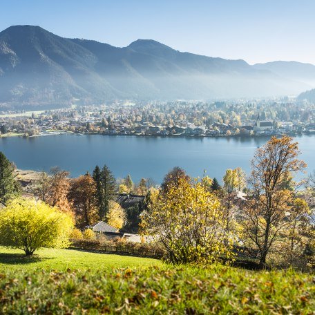 Tegernsee im Herbst, © Der Tegernsee, Dietmar Denger