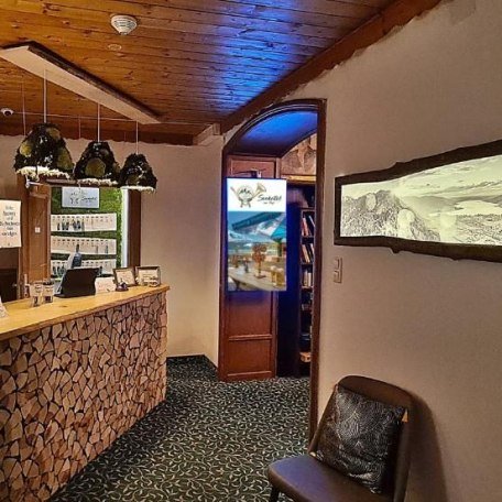 Rezeption, © im-web.de/ Tourist Information Tegernsee