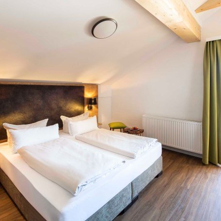 Kirschbaumzimmer, © im-web.de/ Tourist-Information Bad Wiessee