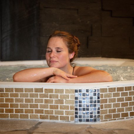 Whirlpool im Spa des Terrassenhofs, © im-web.de/ Tourist-Information Bad Wiessee