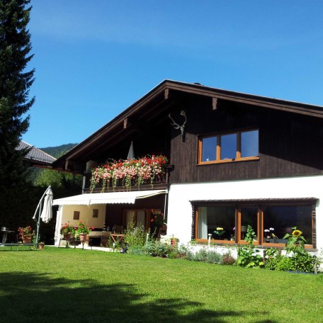 Ferienwohnung Haulle Kreuth am Tegernsee  Gartenseite Südlage, © im-web.de/ Regionalentwicklung Oberland Kommunalunternehmen