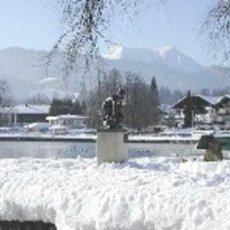 https://images.bs.ds-srv.net/objekt2_pics/obj_full_33325_001.jpg, &copy; im-web.de/ Tourist-Information Bad Wiessee