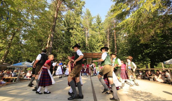 TTT_0714_EK_Brauchtum_Waldfest_Kreuth-0001, &copy; TTT_EK