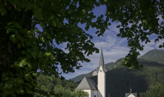 Kath. Kirche St. Leonhard, &copy; Dietmar Denger