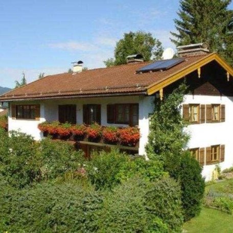 https://d1pgrp37iul3tg.cloudfront.net/objekt_pics/obj_full_32136_003.jpg, &copy; im-web.de/ Tourist-Information Rottach-Egern