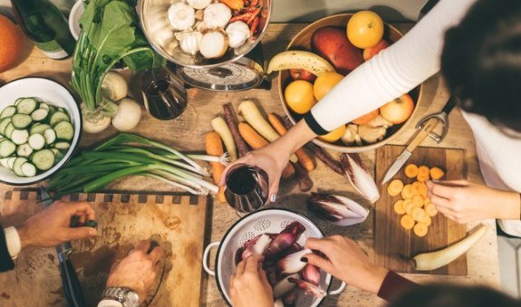 Kochen mit allen Sinnen, &copy; vhs Oberland