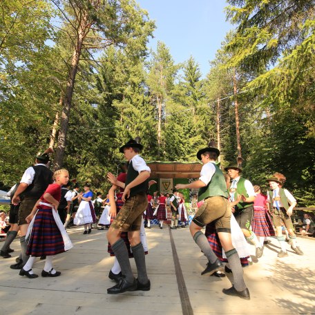 TTT_0714_EK_Brauchtum_Waldfest_Kreuth-0001, &copy; TTT_EK