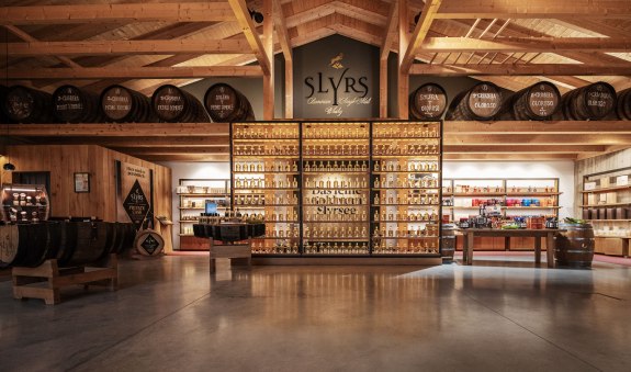 07 Destillerie-Laden[92], © SLYRS