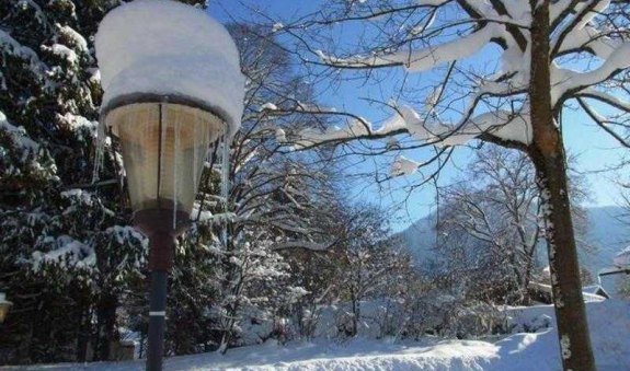 Winterlicher Spaziergang in Rottach-Egern, © im-web.de/ Tourist-Information Rottach-Egern