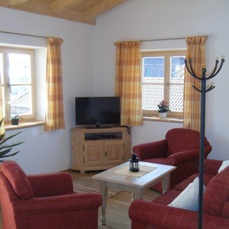 Wohnbereich mit Sitzecke Fewo West, © Eigenes Bild Pfatischer