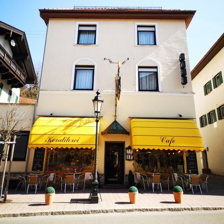 Das Cafè in der Hauptstraße, © Der Tegernsee, Isabelle Munstermann Das Cafè in der Hauptstraße, © Der Tegernsee, Isabelle Munstermann