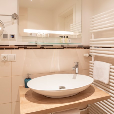 Badezimmer, © im-web.de/ Tourist-Information Rottach-Egern