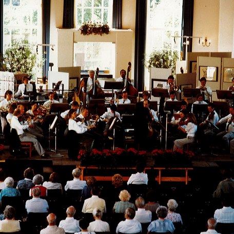 Salonorchester 02, © Salonorchester Salonorchester 02, © Salonorchester