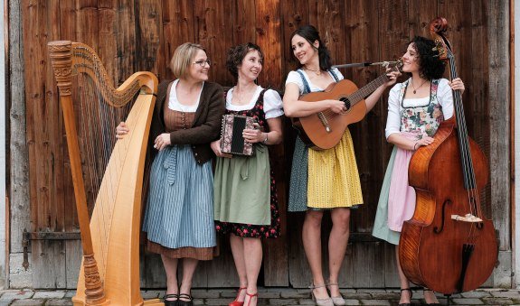 Auf d'Saitn, © @Auf d'Saitn Auf d'Saitn, © @Auf d'Saitn