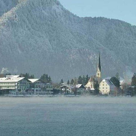 Der See im Winter, © im-web.de/ Regionalentwicklung Oberland Kommunalunternehmen