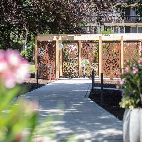 Eingang Adolphine Garden, &copy; im-web.de/ Tourist-Information Rottach-Egern