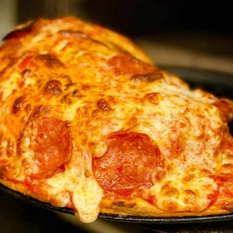 Portone, &copy; Yeg&uuml;l-G&uuml;ler