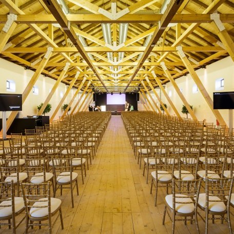 gutkaltenbrunn_tenne-reihenbestuhlung, &copy; Gut Kaltenbrunn