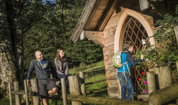 Leonhard Bildstock am Kirchenfeld, &copy; DER TEGERNSEE