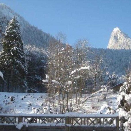 Blick zum Leonhardstein im Winter, © im-web.de/ Tourist-Information Kreuth