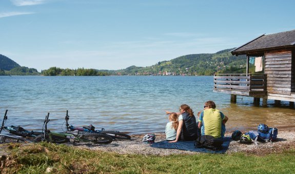 Familie am See, &copy; Alpenregion Tegernsee Schliersee