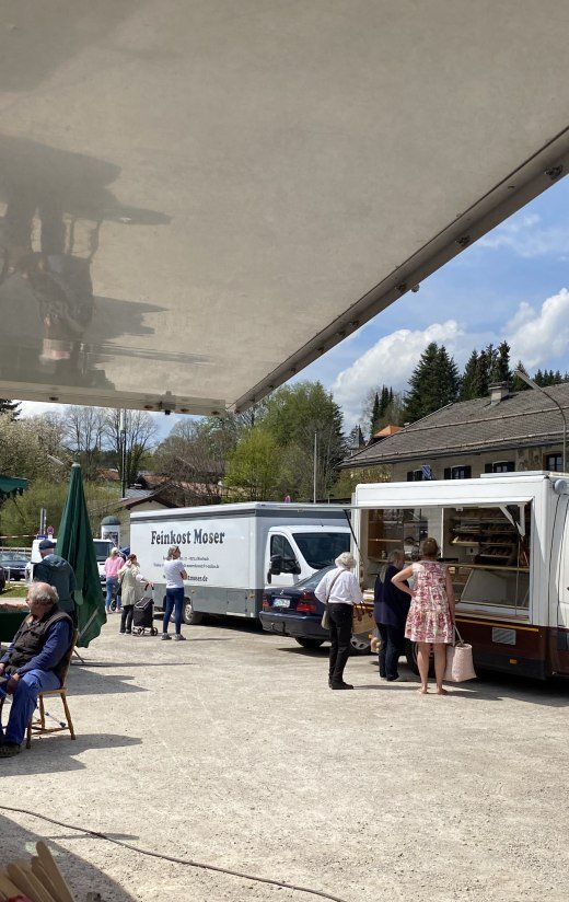 Der Bauernmarkt am Bahnhof