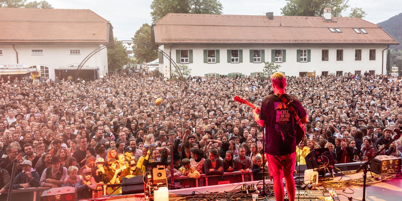 Beni Hafner AKA Oimara