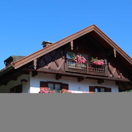 geschützter Balkon im 2.OG, © im-web.de/ Tourist-Information Bad Wiessee