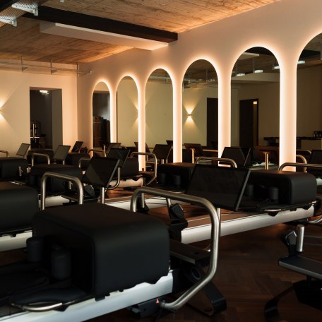 Innen_Header, © @Josef P Pilatesstudio Innen_Header, © @Josef P Pilatesstudio