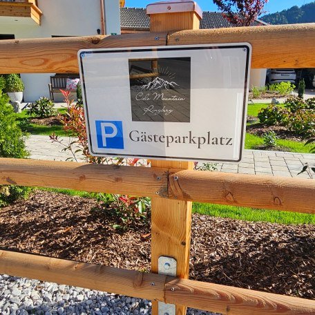 Parkplatz, &copy; by S. H.-P.
