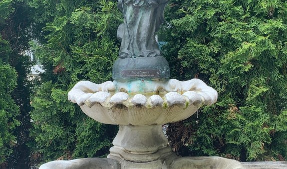 Dem Schutzpatron der Goldschmiede (von der Familie Bertele) gewidmet, &copy; Tourist-Information Tegernsee