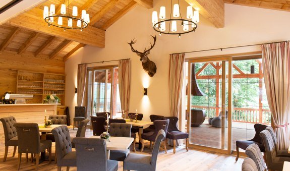 obere-broesel-alm-innenansicht