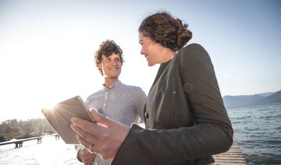 Beim Tagungserlebnis Tegernsee beraten wir Sie gerne persönlich., © Hansi Heckmair Beim Tagungserlebnis Tegernsee beraten wir Sie gerne persönlich., © Hansi Heckmair