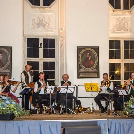 Blasmusik im Barocksaal