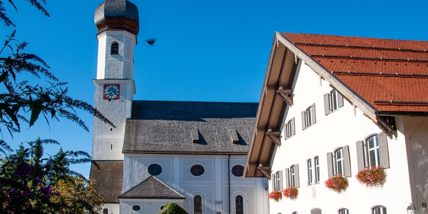 thf_tegernseer-nordufer_dietmar-denger, © Der Tegernsee (Dietmar Denger) thf_tegernseer-nordufer_dietmar-denger, © Der Tegernsee (Dietmar Denger)