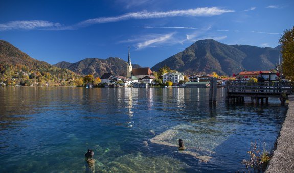 Blick auf den Malerwinkel mit der Kath. Pfarrkirche St. Laurentius, &copy; Christoph Schempershofe