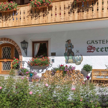 Eingang, &copy; im-web.de/ Tourist-Information Rottach-Egern