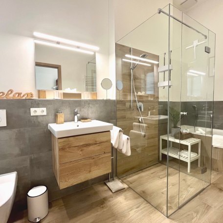 Badezimmer, &copy; Cabinet Ringbergblick - Palais Karl Theodor