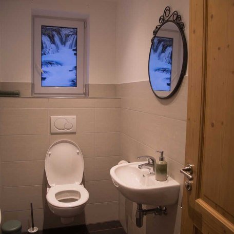 Toilette, &copy; im-web.de/ Tourist-Information Gmund am Tegernsee