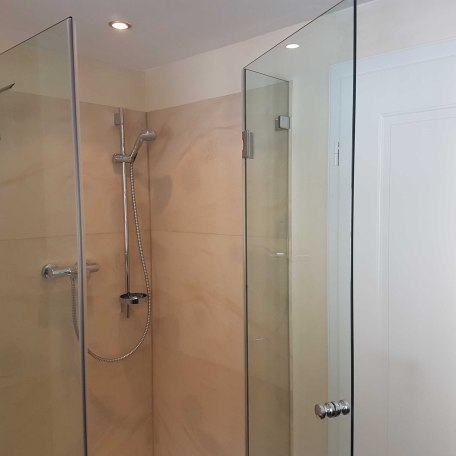 Dusche, © im-web.de/ Regionalentwicklung Oberland Kommunalunternehmen