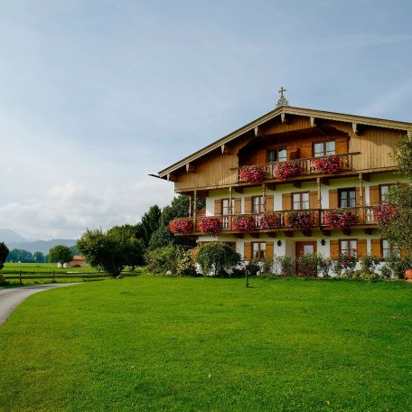 Glaslhof Ansicht von Ost, &copy; &copy;Glasl