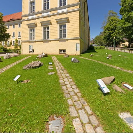 gesteinsgarten_von_sueden, © Erdgeschichte-tegernsee.de gesteinsgarten_von_sueden, © Erdgeschichte-tegernsee.de
