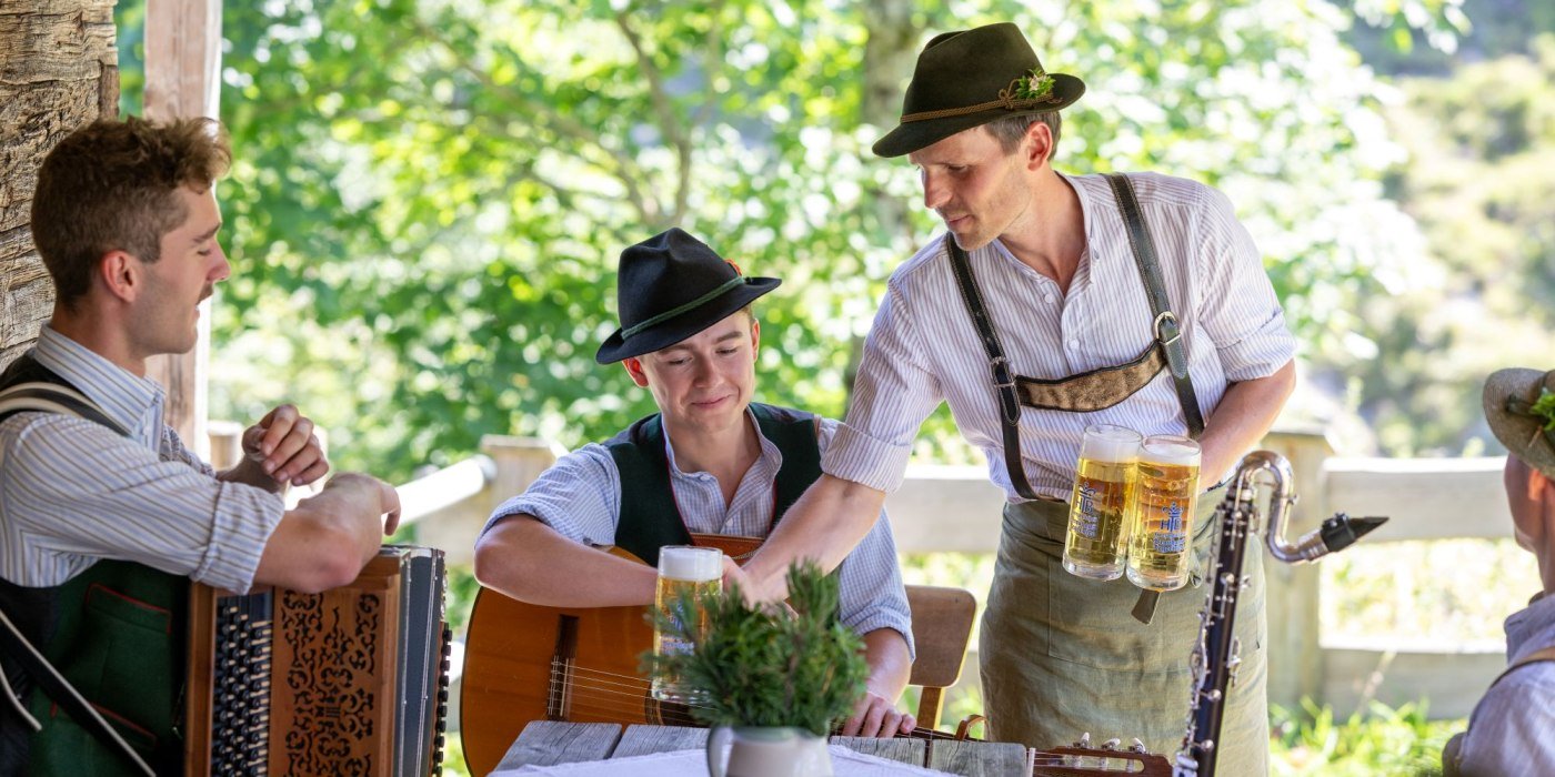 Musi auf der Königsalm, © Der Tegernsee (Thomas Plettenberg) Musi auf der Königsalm, © Der Tegernsee (Thomas Plettenberg)